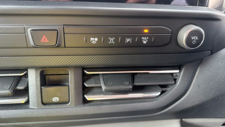 Ford Transit Custom 320 L1 Diesel Fwd 2.0 EcoBlue 150ps H1 Van Limited